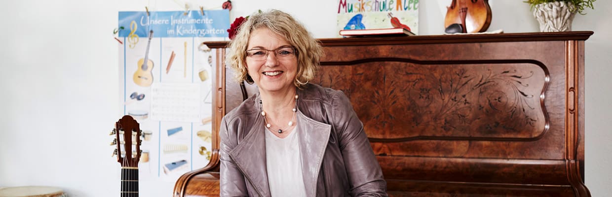 Frau Klee. Inhaberin der Musikschule in Fulda-Petersberg Musikschule Klee in Fulda - Klavier-Geige-Violine-Querflöte-Oboe-Blasinstrumente-Gitarre