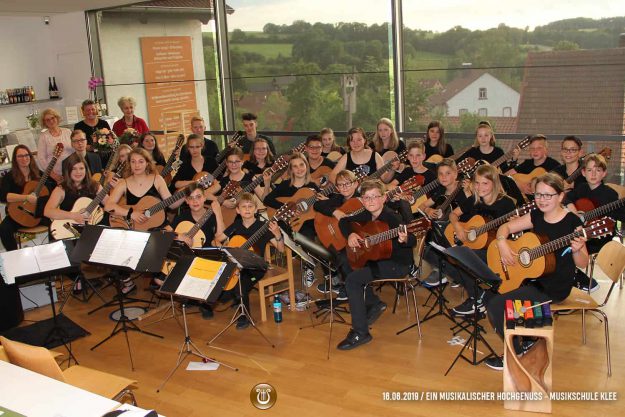Musikalischer hochgenuss - Konzert des Gitarrenensembles der Musikschule Klee